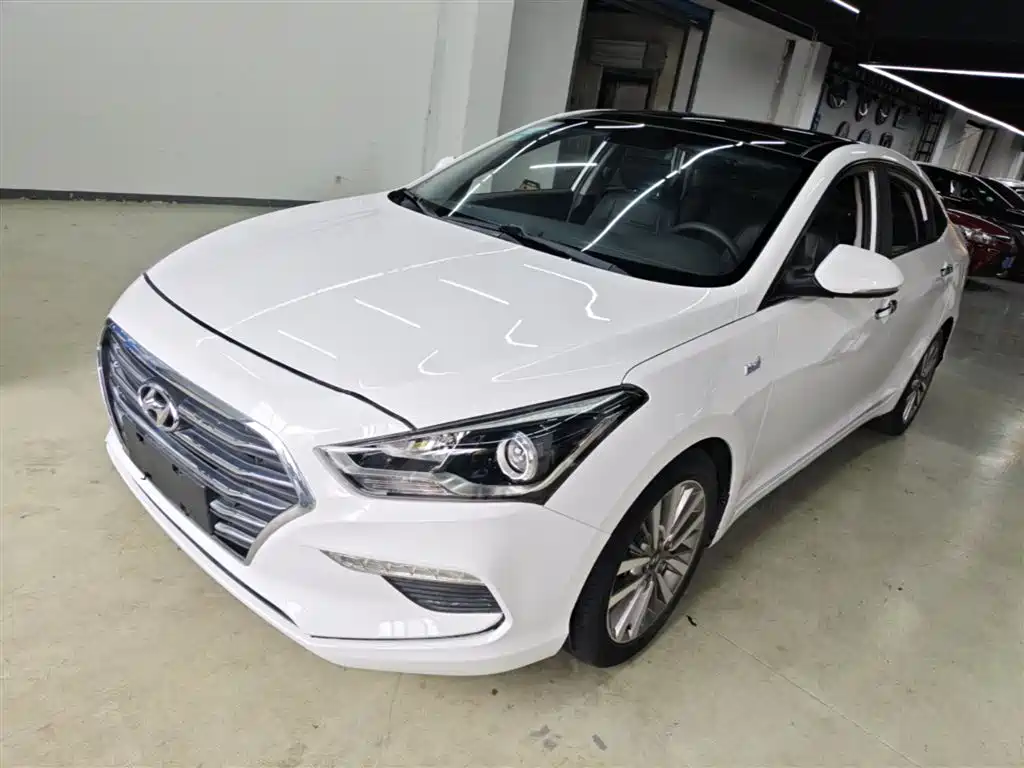 Hyundai Mistra 2017 1.6T Automatic Smart GLS (China V)