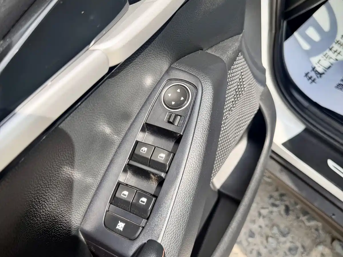 Kia Seltos 2024 2023 1.5L CVT Luxury Edition