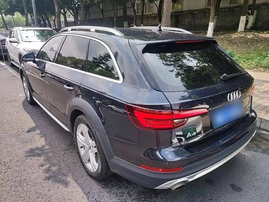 Audi A4 (Import) 2017 45 TFSI allroad quattro Fashion фото 5