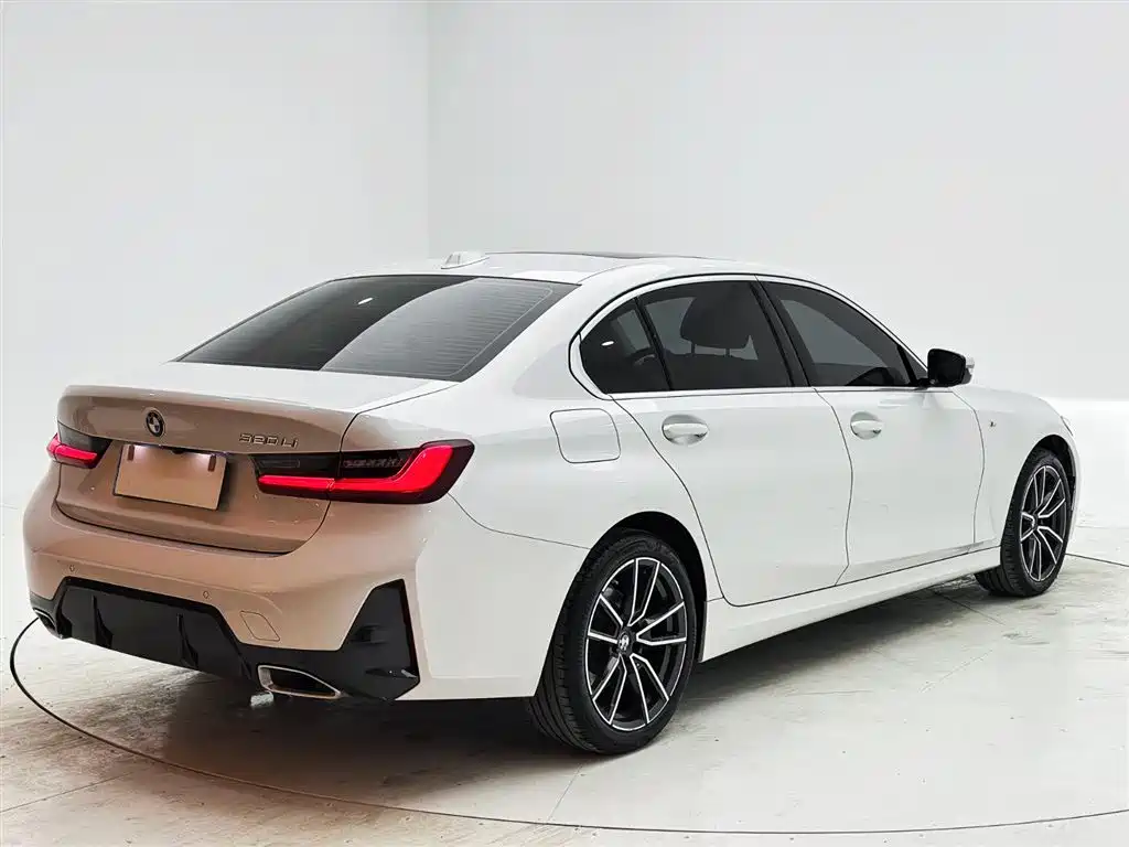BMW 3 Series 2023 320Li M Sport Package фото 6
