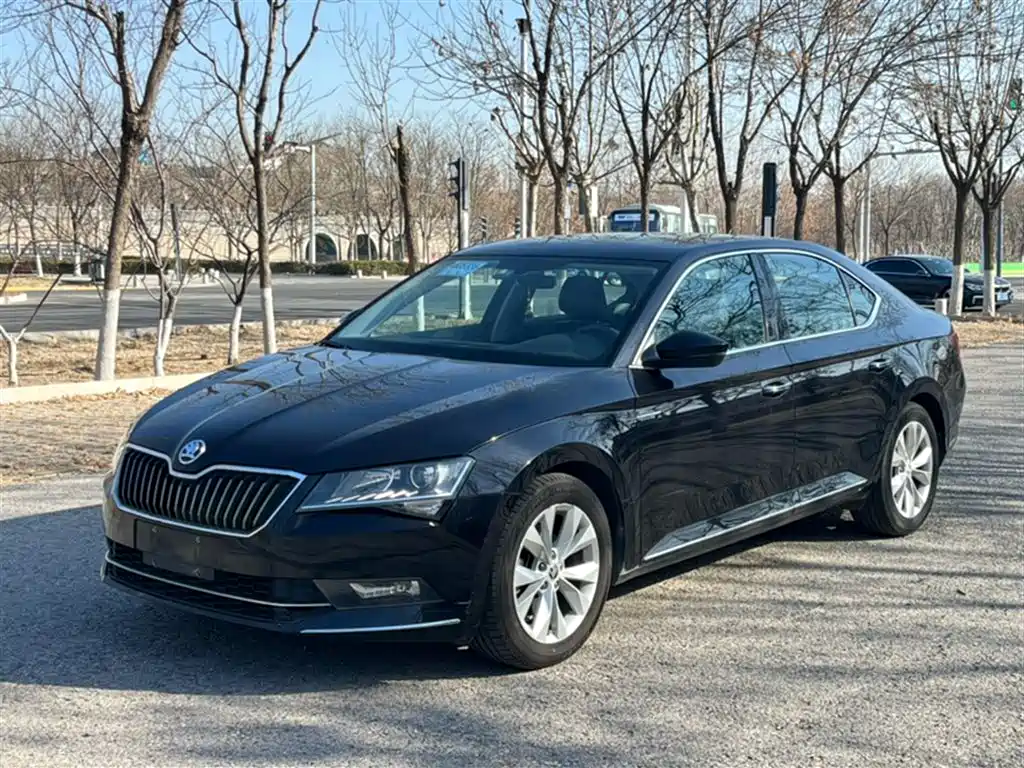 Škoda Superb 2018 TSI330 DSG Comfort Edition China V