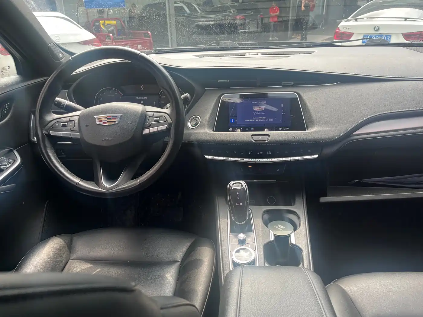 Cadillac XT4 2021 28T FWD Premium Edition фото 6