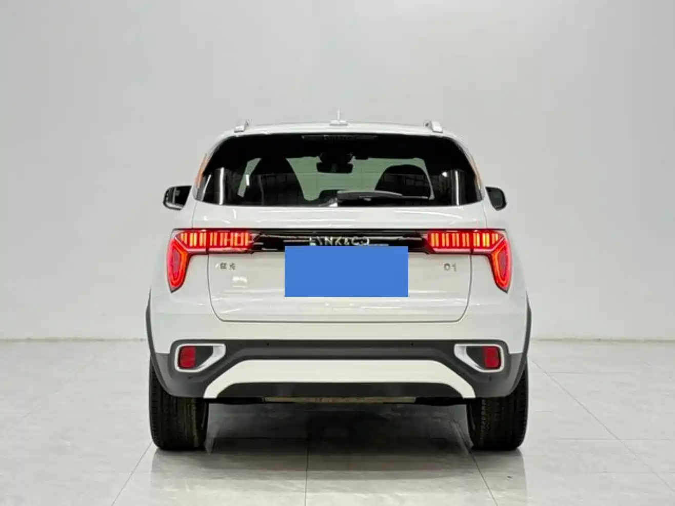 Lynk & Co 01 2019 2.0T 2WD Pro Edition China V фото 6