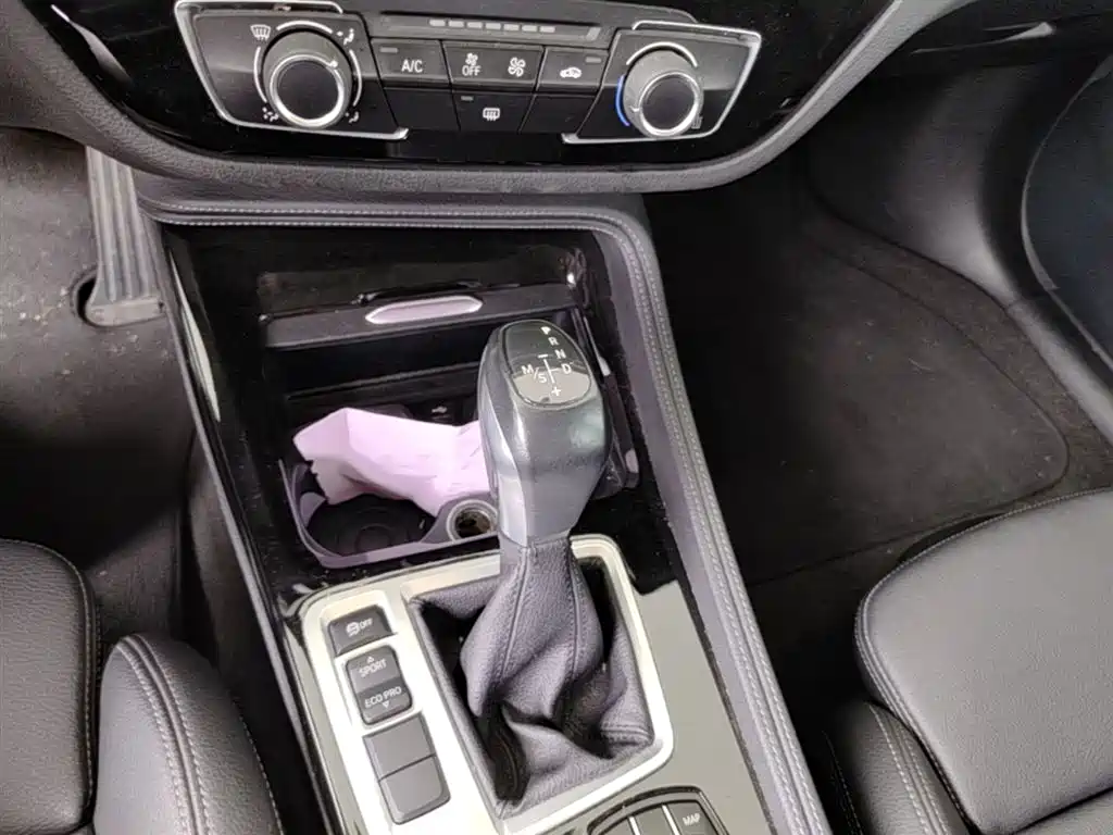 BMW 1 Series 2019 118i M Sport Package фото 21
