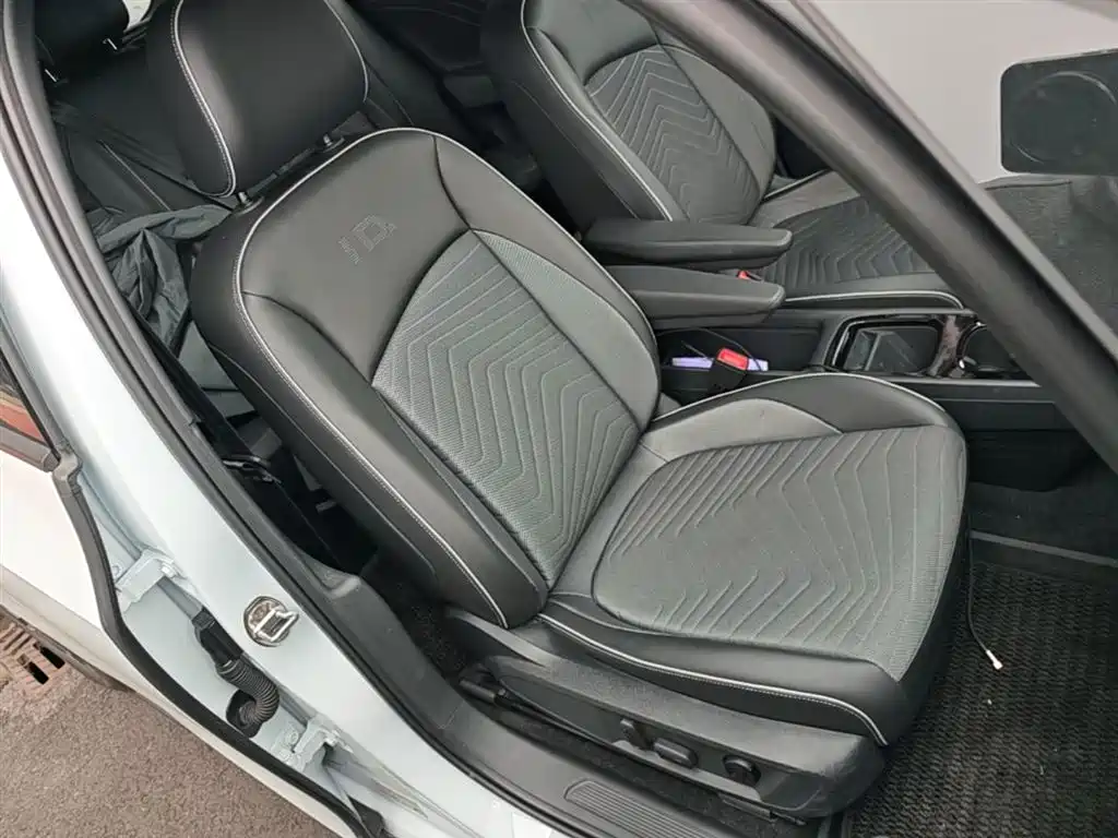 Volkswagen ID.3 2023 Upgraded Pure Intelligence Edition фото 25