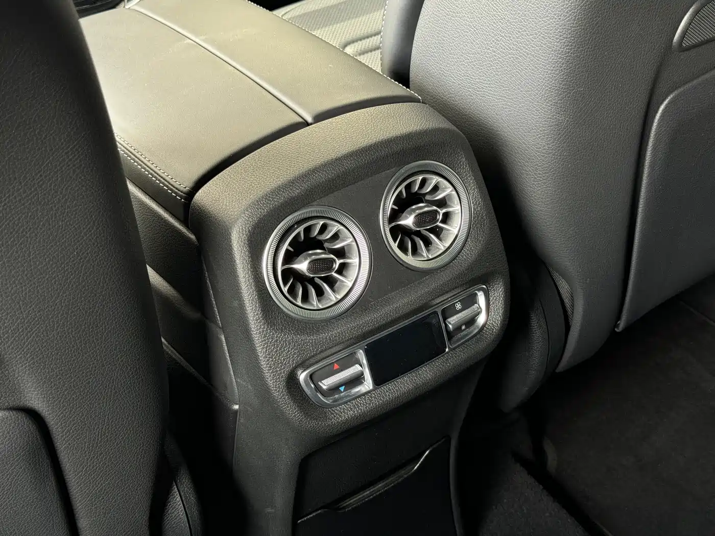 Mercedes-Benz G-Class 2022 G 500 фото 17