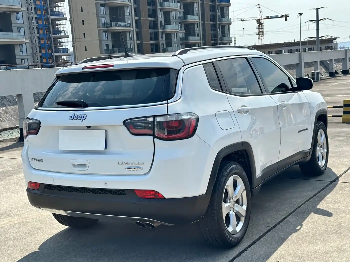 Фото 5 - Jeep Compass