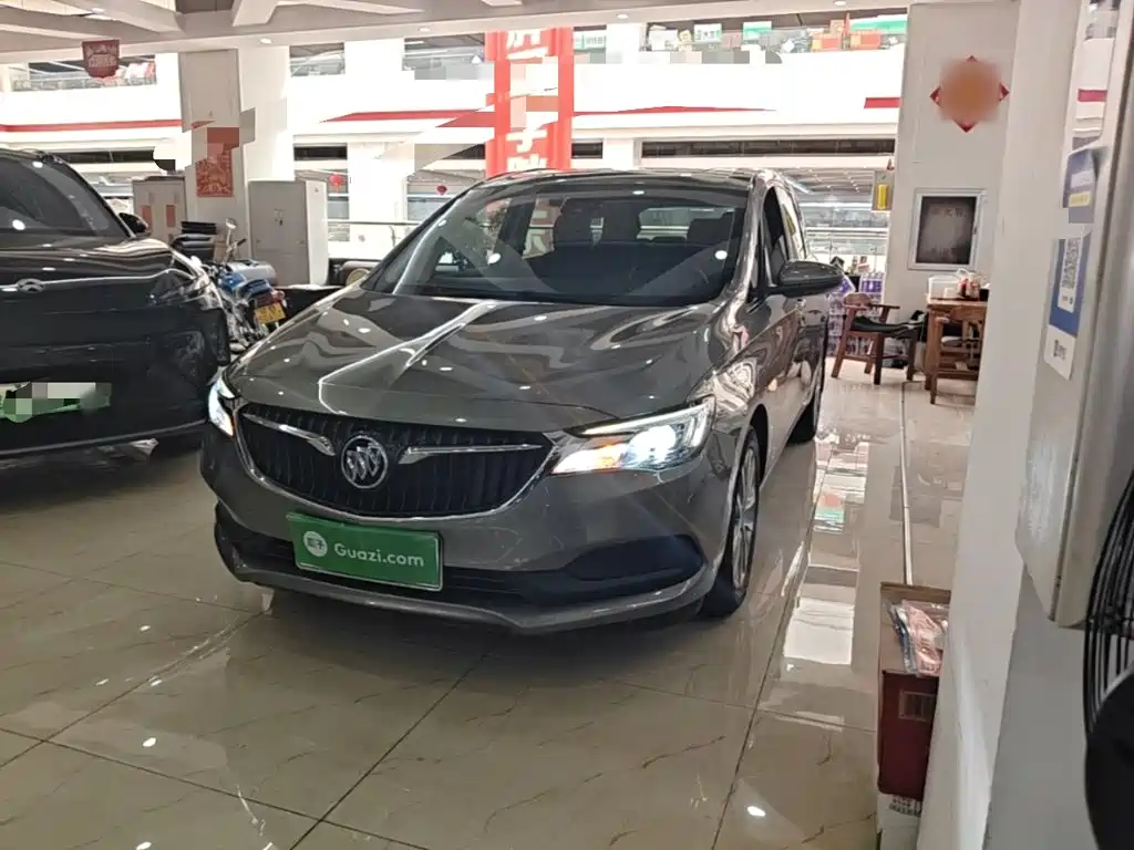 Фото 1 - Buick GL6