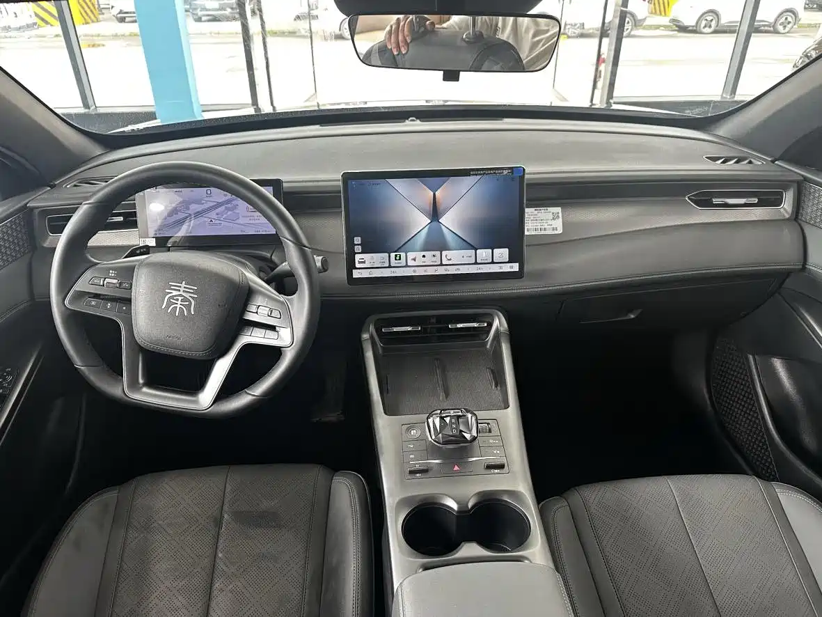 BYD Qin PLUS 2025 DM-i Smart Drive Edition 120KM Surpassing Type фото 8
