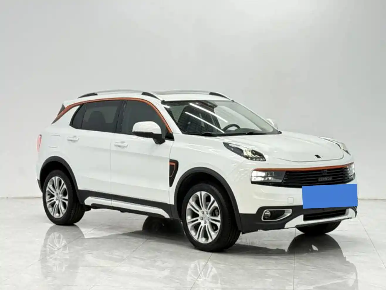 Lynk & Co 01 2019 2.0T 2WD Pro Edition China V фото 3