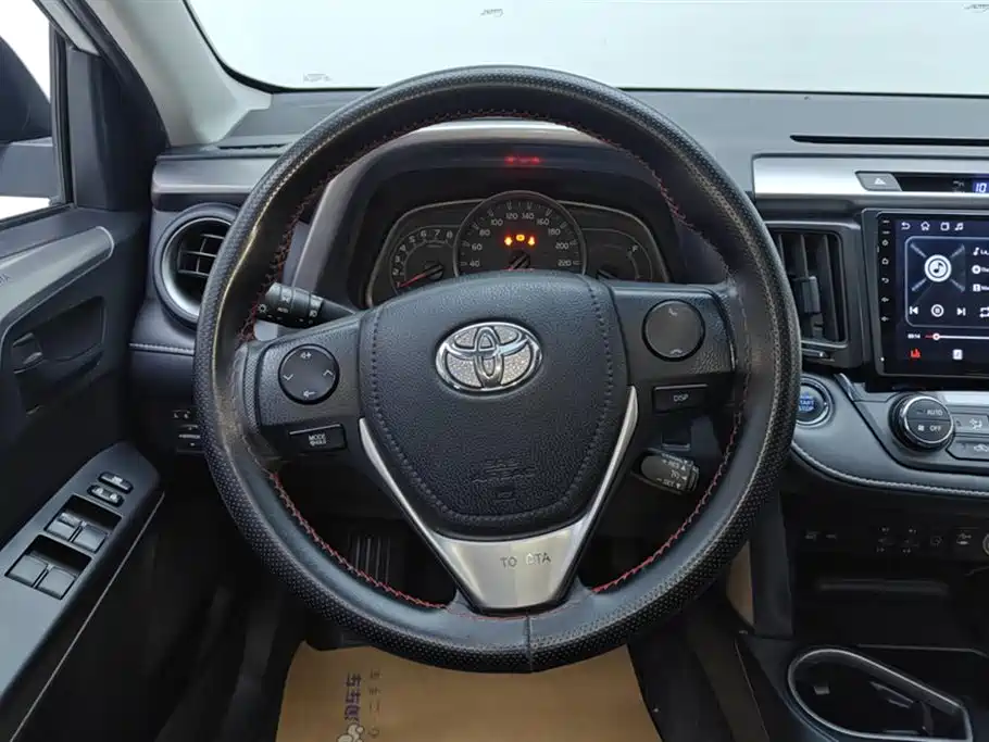 Toyota RAV4 Rongfang 2016 2.0L CVT 2WD Comfort (China V) фото 15