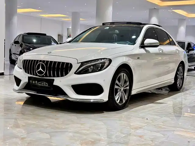 Mercedes-Benz C-Class 2017 Facelift C 200 L Sport Edition — фото 1