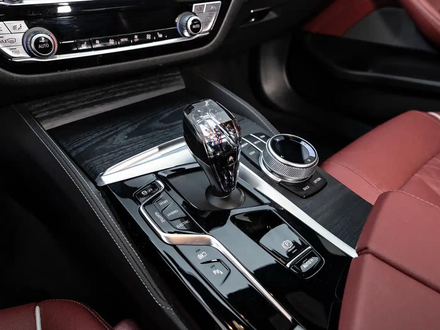BMW 5 Series New Energy 2022 Model Second Facelift 535Le M Sport Package фото 16