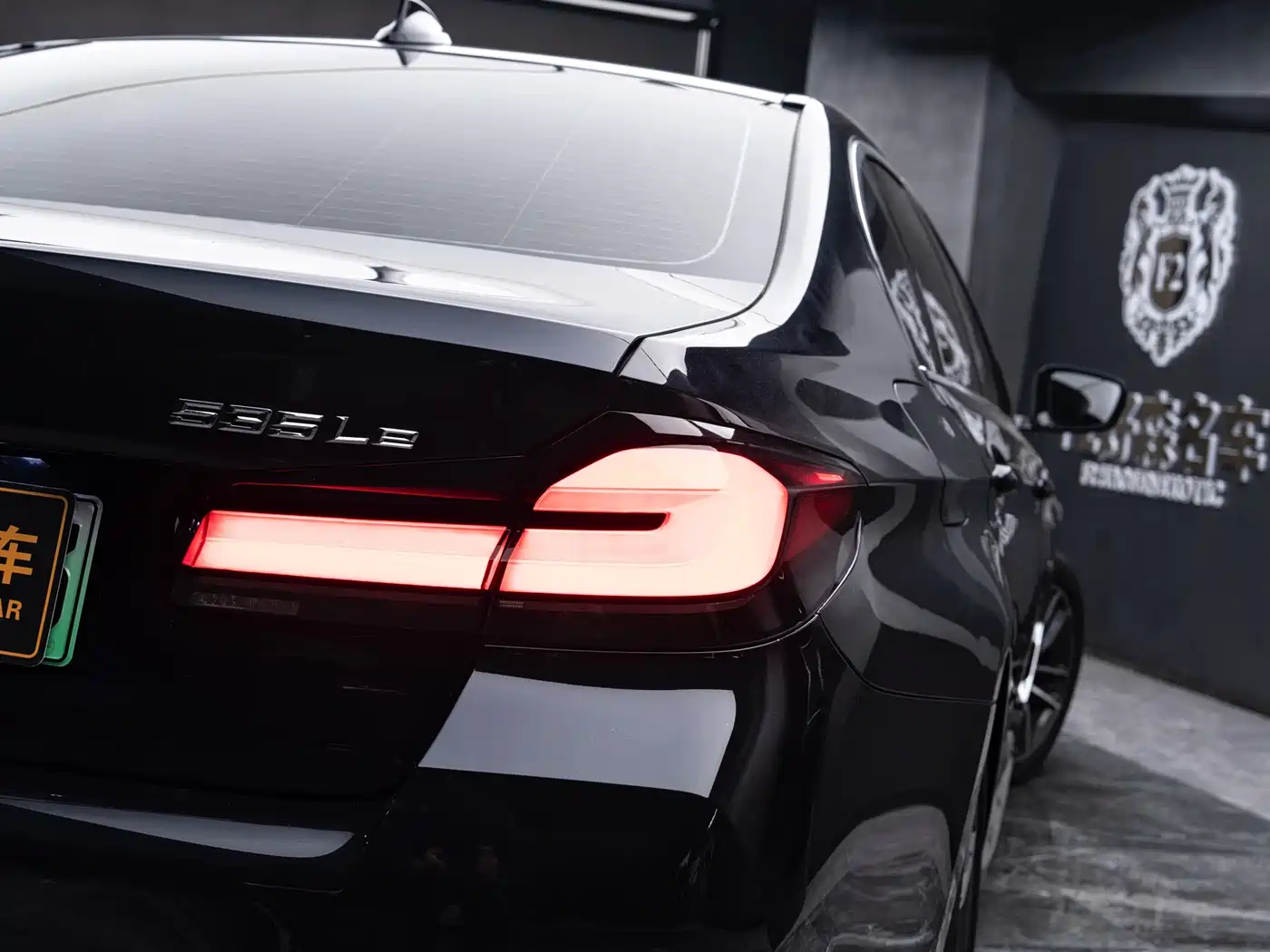 BMW 5 Series New Energy 2022 Model Second Facelift 535Le M Sport Package фото 9
