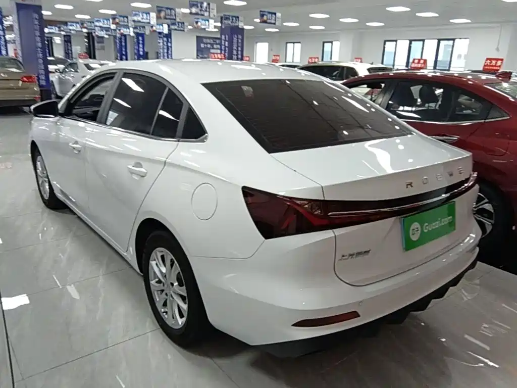 Roewe i5 2025 2026 1.5L CVT Luxury