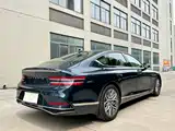 Фото 13 - Genesis G80
