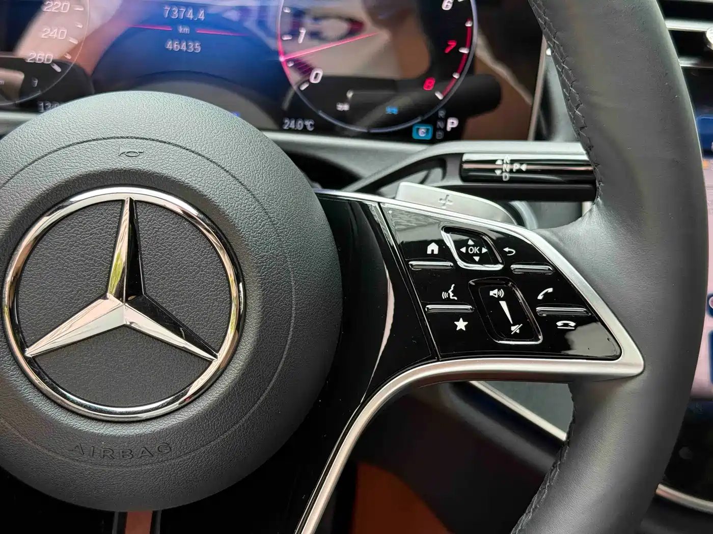 Mercedes-Benz E-Class 2024 E 300 L Fashion фото 17