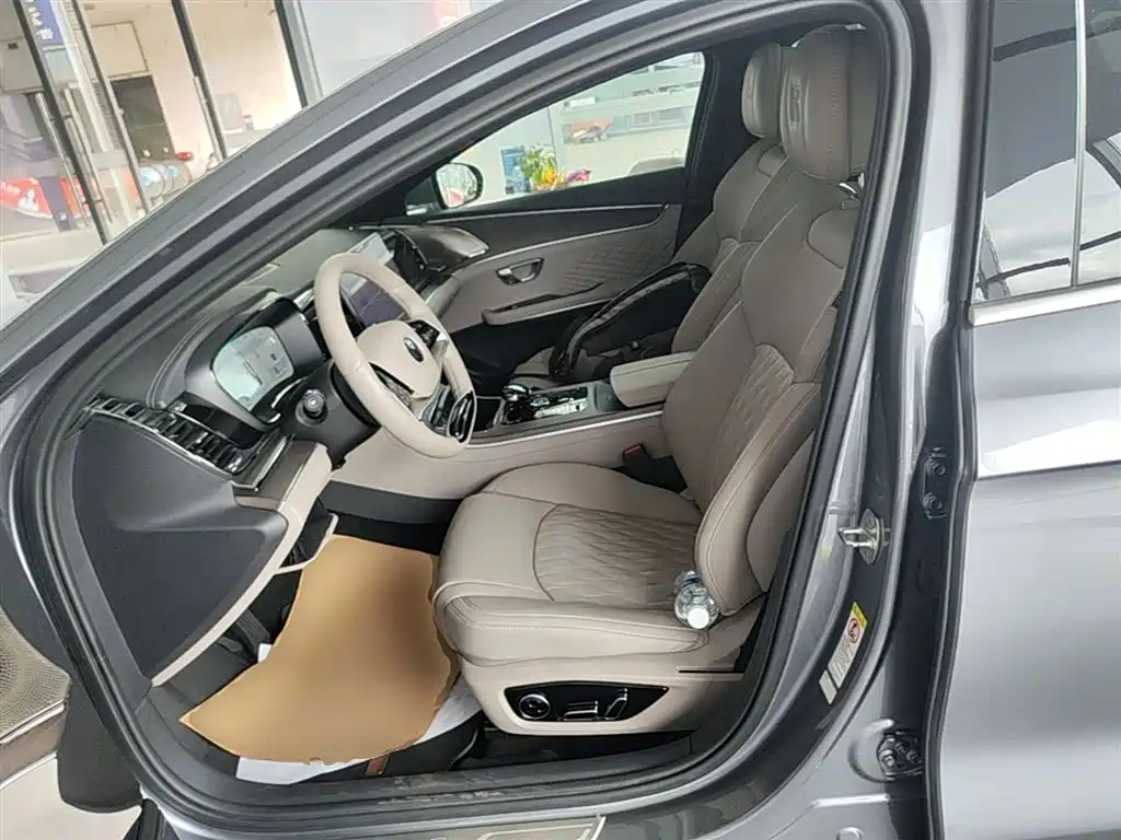 BYD Han 2024 DM-i Glory Edition 200KM Flagship фото 15