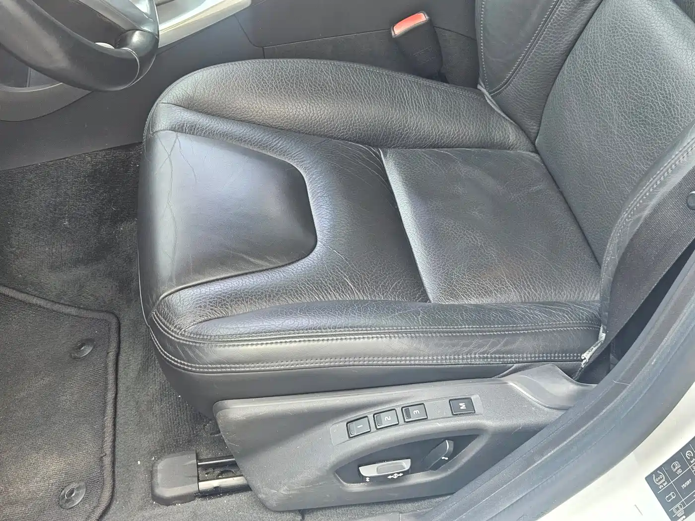 Volvo V60 2013 2014 T5 Zhiyi Edition