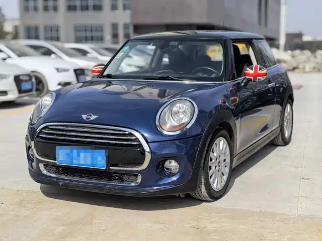 MINI 