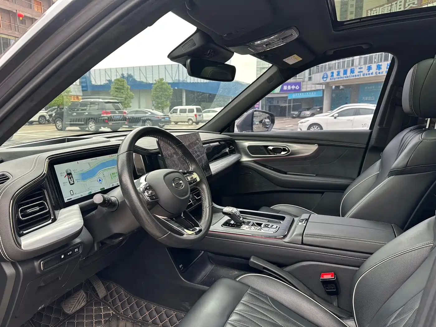 GAC Trumpchi Trumpchi GS8 2022 Dual Engine Series 2.0TM 2WD Premium Edition (6-Seater) фото 12