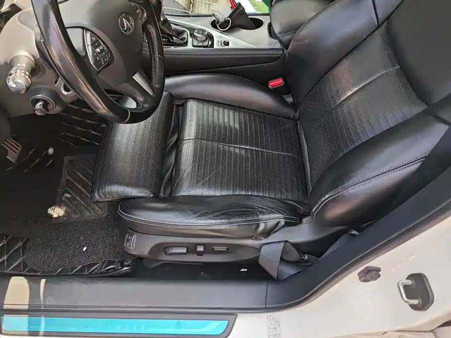 Infiniti Q50L 2015 2015 2.0T Sport