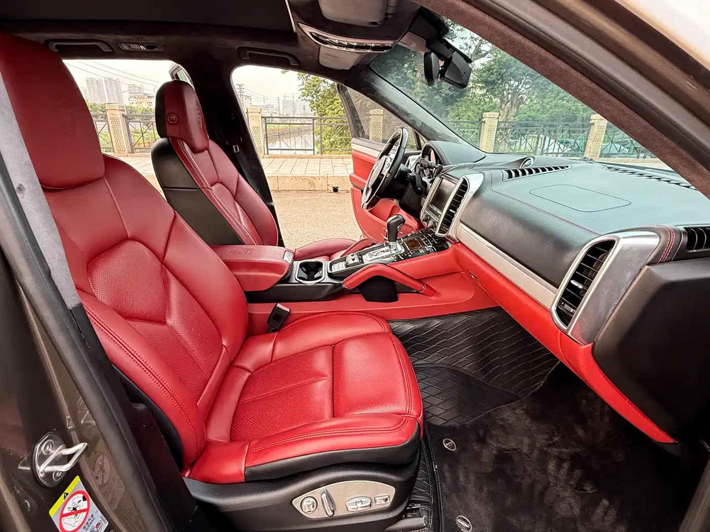 Porsche Cayenne 2011 Cayenne 3.0T фото 7
