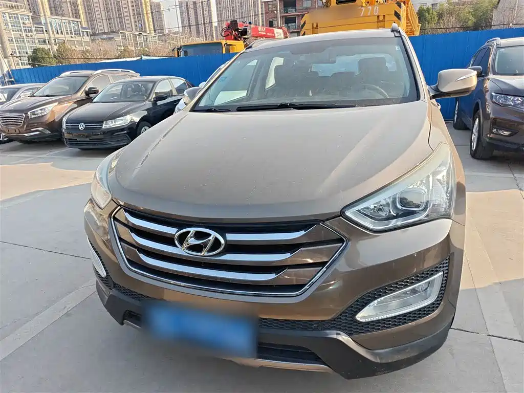 Hyundai Santa Fe 2013 Model 2.4L Automatic 2WD Comfort фото 3