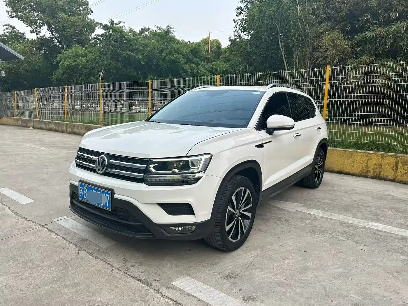 Volkswagen Tharu 2020 Model 280TSI 2WD Luxury Plus China VI