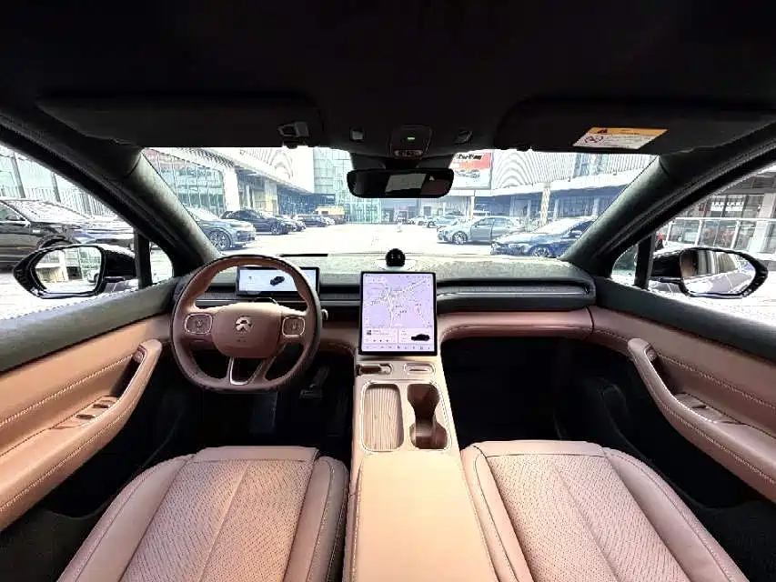 Photo 4 - NIO EC6