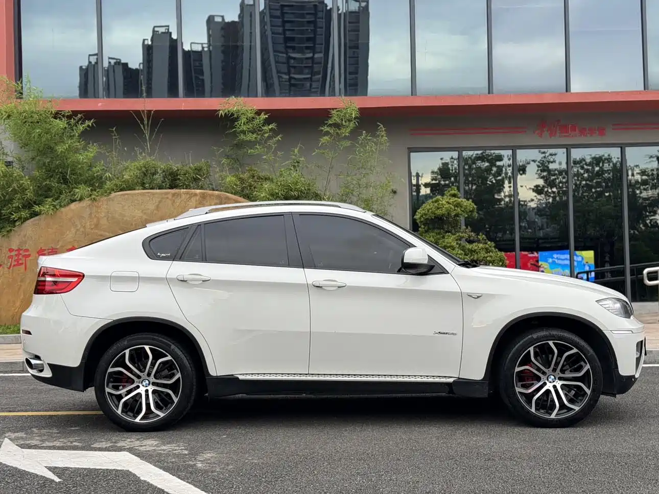 BMW X6 2014 xDrive35i Sport фото 6