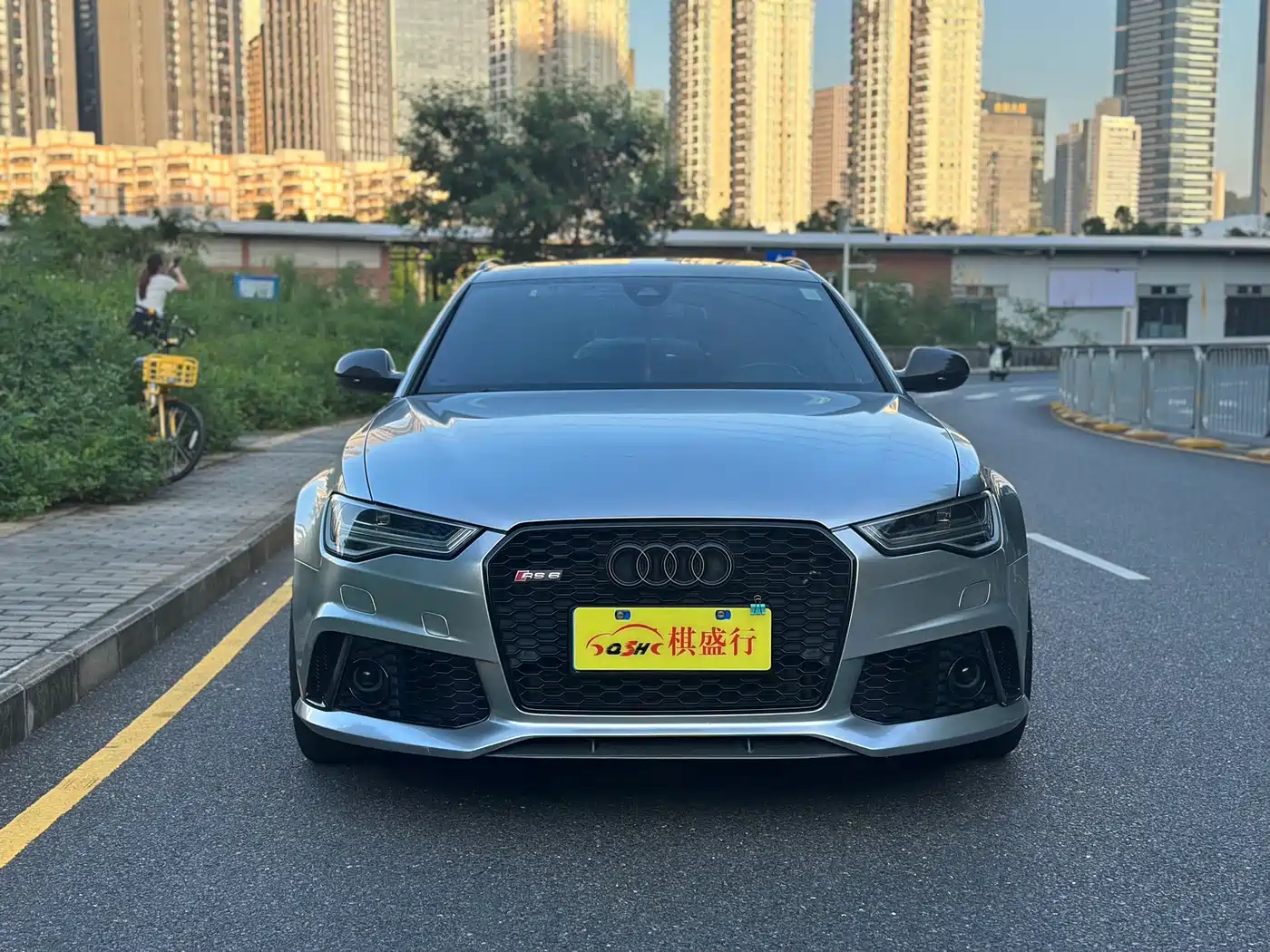 Фото 2 - Audi RS 6