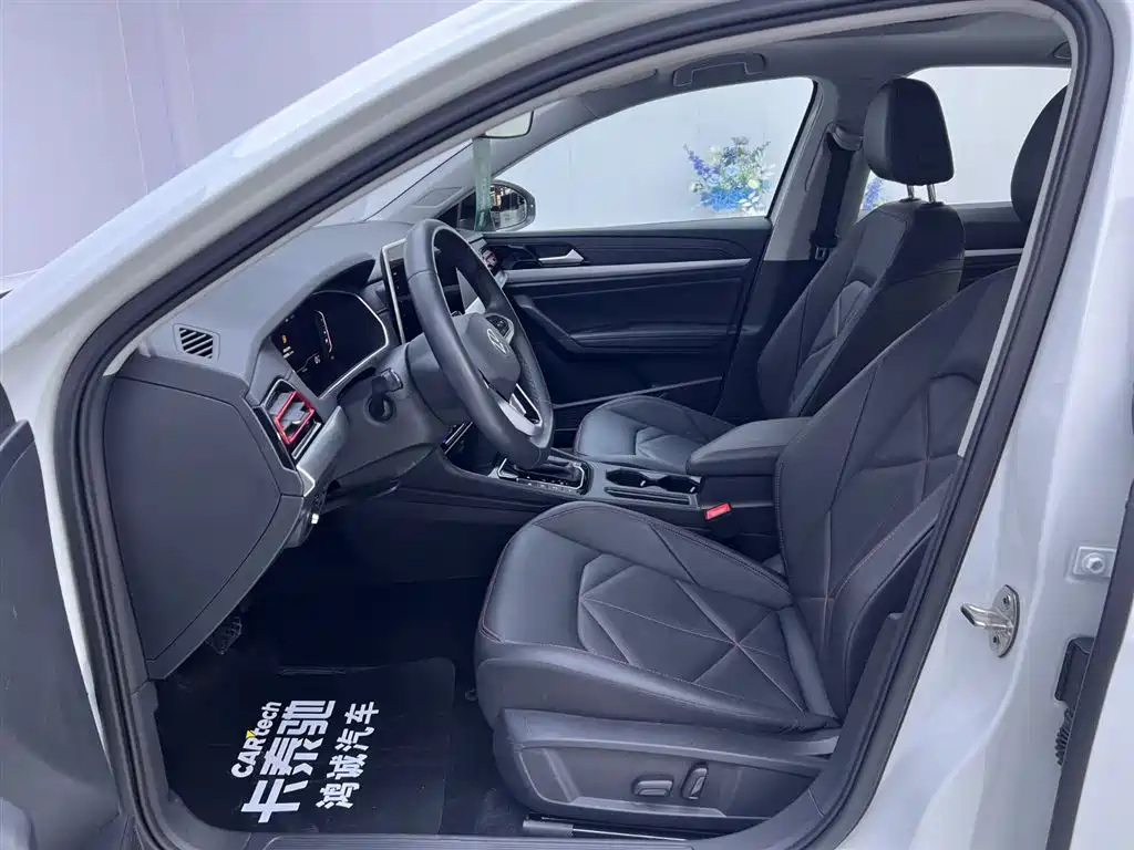 Volkswagen Lavida 2024 Model 300TSI DSG Starlight Leading Edition фото 14