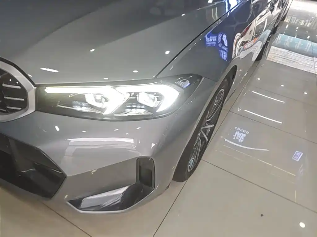 BMW 3 Series 2023 325Li M Sport Package фото 24