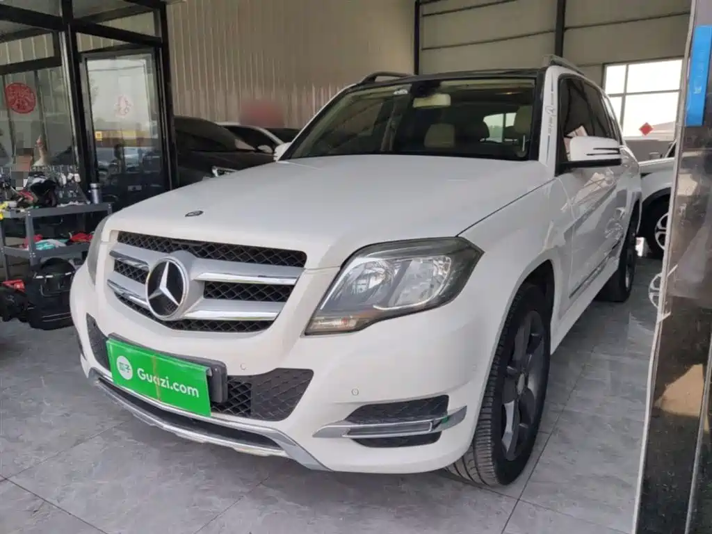 Mercedes-Benz GLK-Class 2013 GLK 300 4MATIC Dynamic Sunroof