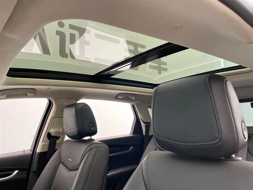 Cadillac XT5 2018 25T Luxury фото 18