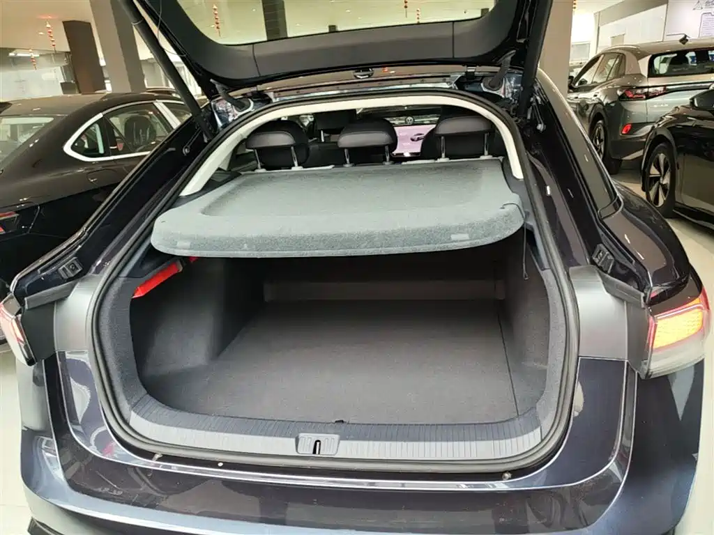 Volkswagen ID.7 VIZZION 2024 AIR фото 19