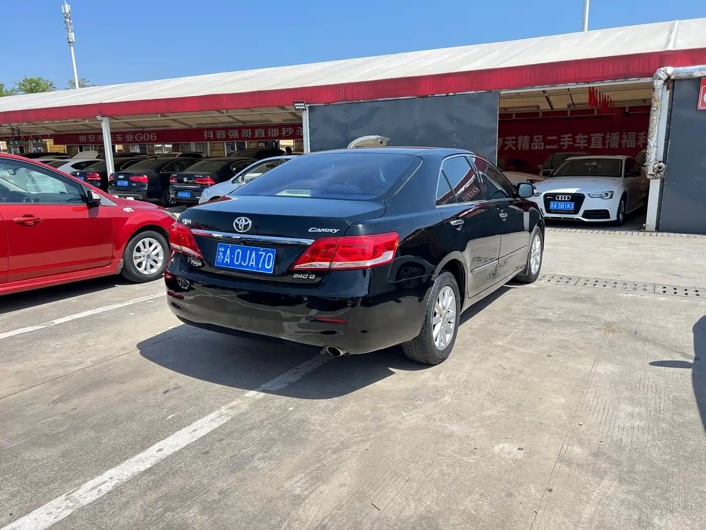 Toyota Camry 2011 240G Luxury Anniversary Edition фото 24