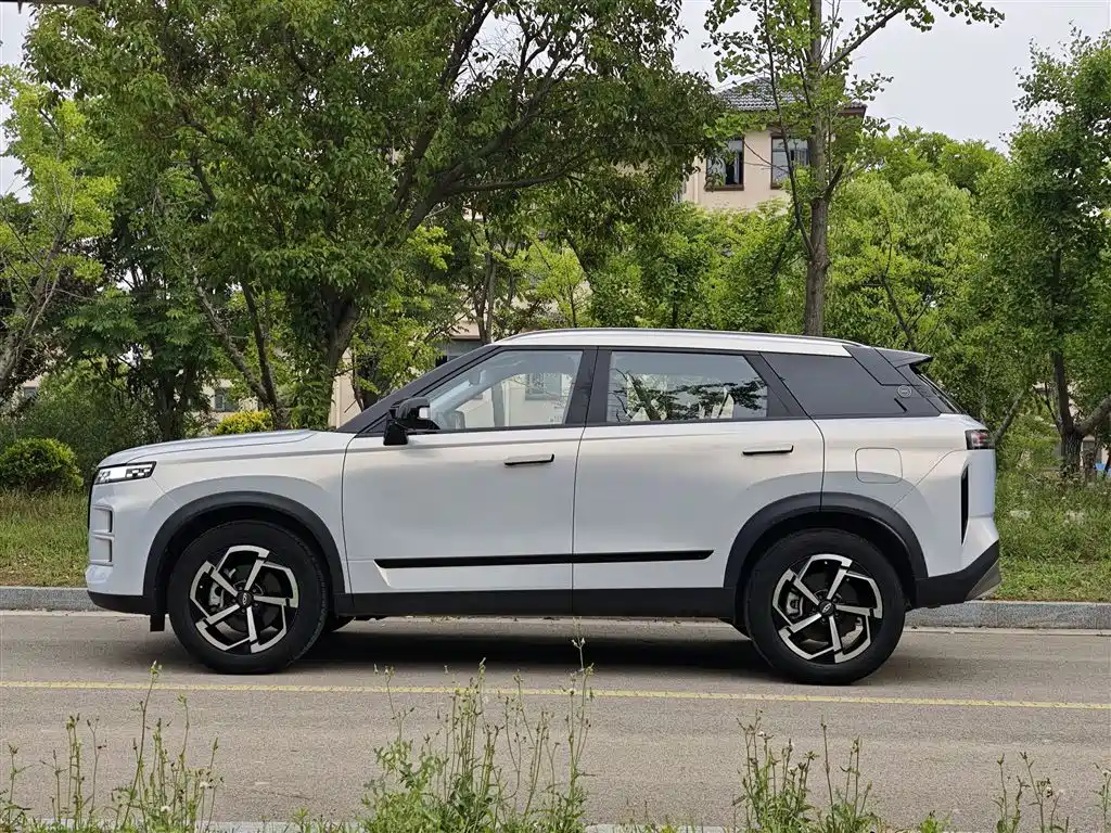 Chery Tansuo 06 2024 2023 Urban Edition 1.6T 2WD Luxury