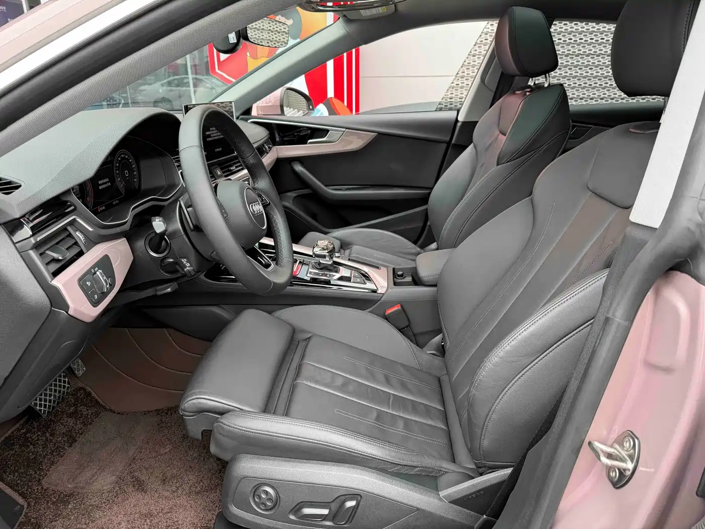 Audi A5 (Import) 2022 Sportback 40 TFSI Fashion Dynamic фото 4