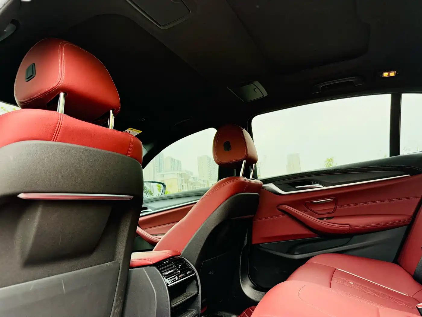 BMW 5 Series 2023 530Li Leading M Sport Package фото 10