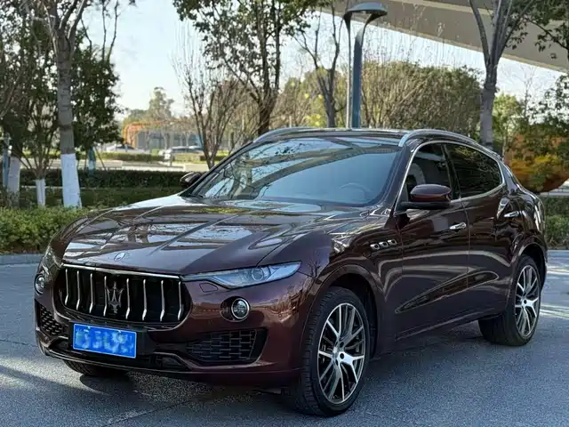MASERATI LEVANTE