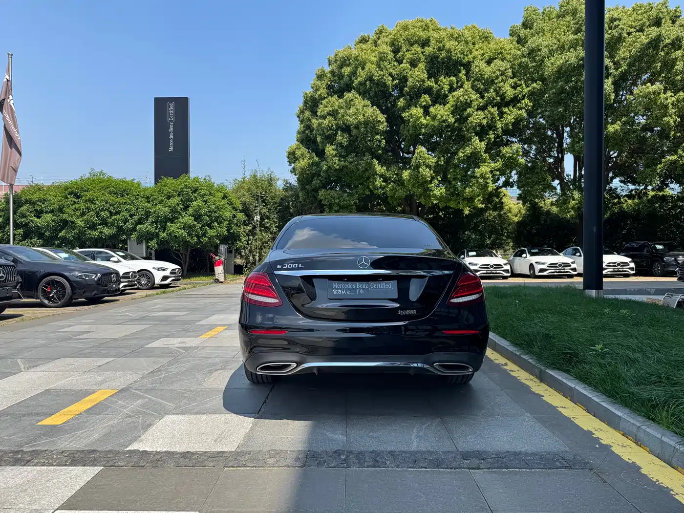 Mercedes-Benz E-Class 2018 Facelift E 300 L Sport Fashion фото 17