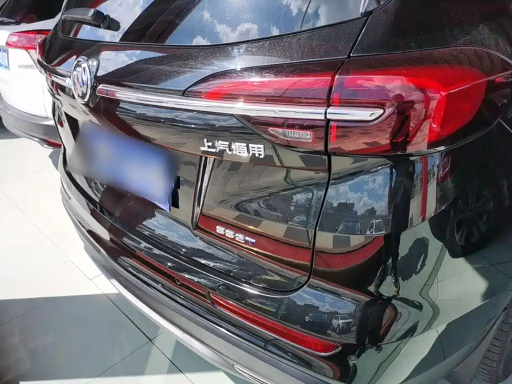 Photo 6 - Buick Envision Plus
