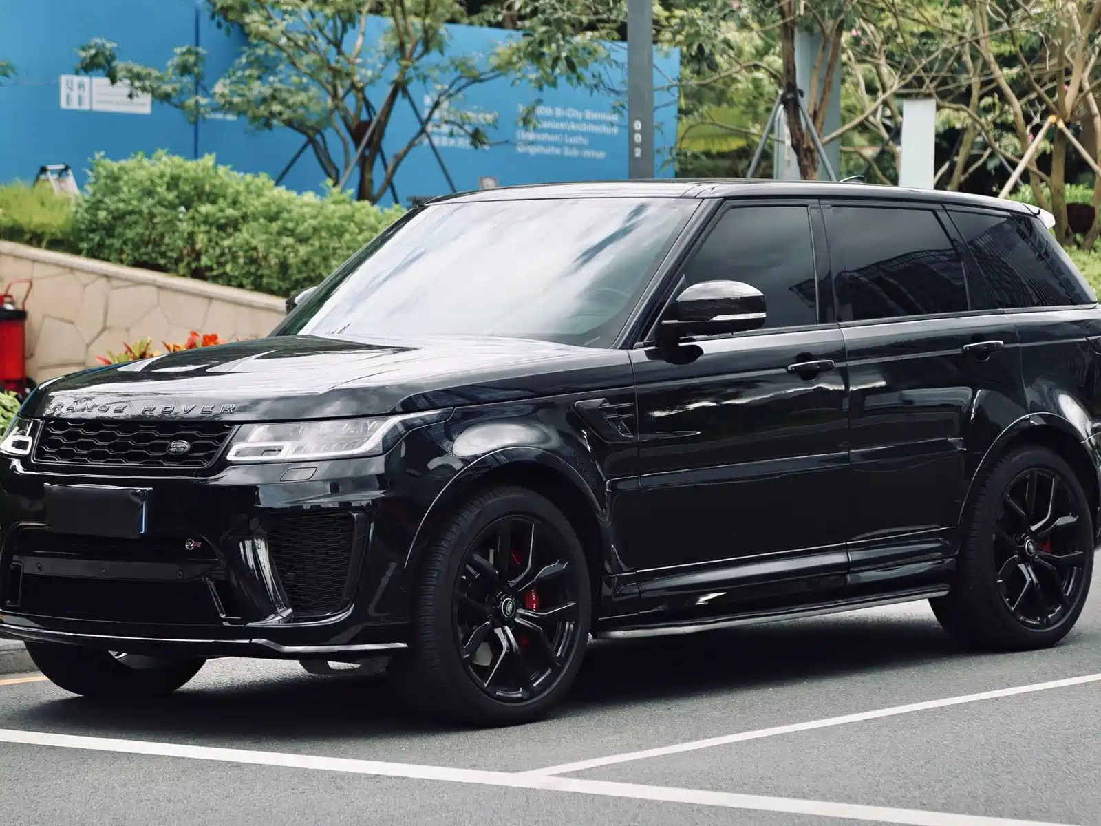 Photo 1 - Land Rover Range Rover Sport