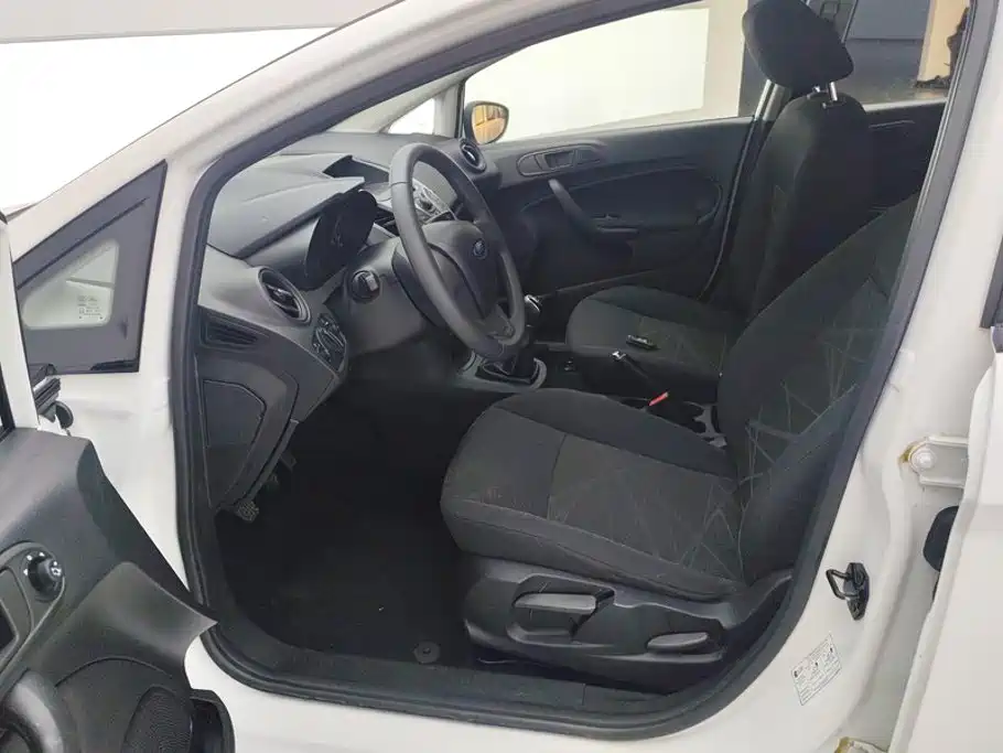 Ford Fiesta 2016 2013 Hatchback 1.5L Manual Trend