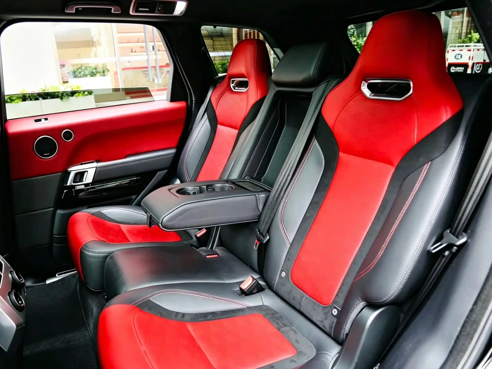 Photo 7 - Land Rover Range Rover Sport