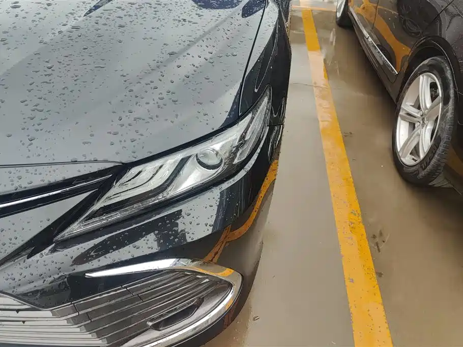 Toyota Camry 2021 2.5G Luxury Edition фото 5