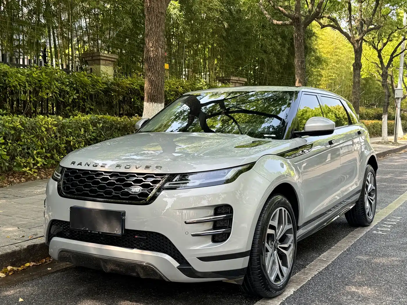 Land Rover Range Rover Evoque 2023 Range Rover Evoque L 249PS Luxury Edition