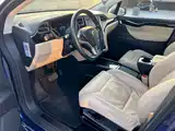 Фото 10 - Tesla Model X